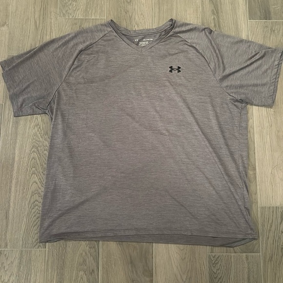 Under Armor Mens Gray T-Shirt Size XXL - Picture 1 of 4